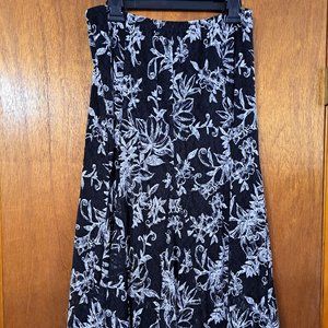 JM Collection Medium Skirt
